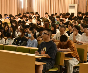 暖心！这波专场招聘，“云”端送岗，“码”上就业