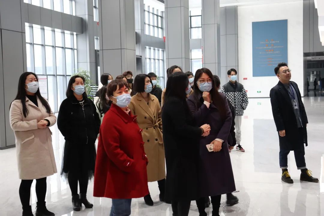 名企有约，师生走进“振德医疗”